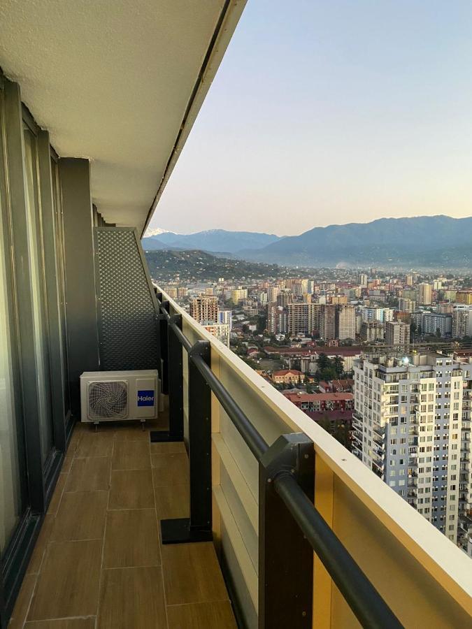 Apartments Batumi Studio V מראה חיצוני תמונה