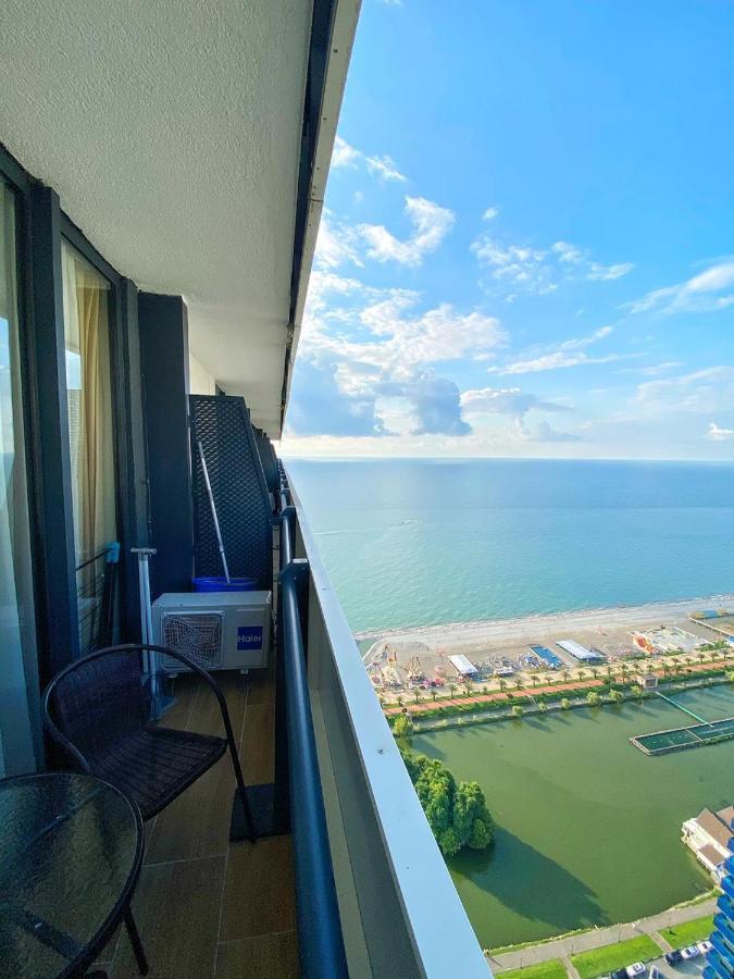Apartments Batumi Studio V מראה חיצוני תמונה