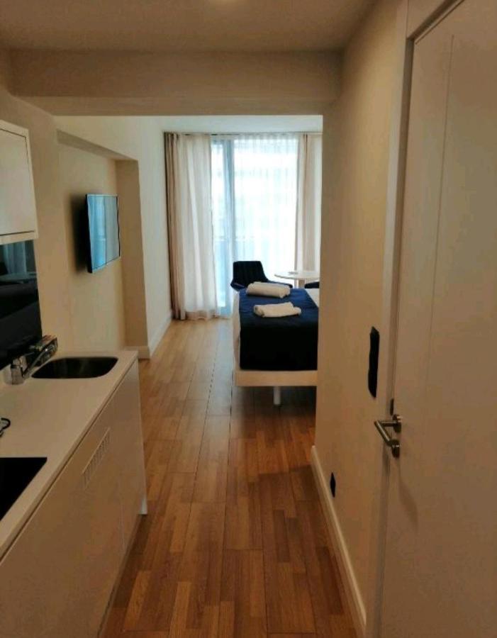 Apartments Batumi Studio V מראה חיצוני תמונה